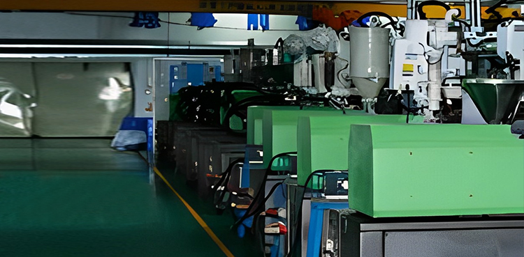 Snow Helmets Factory